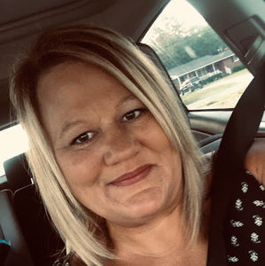 Meet your Posher, Toni